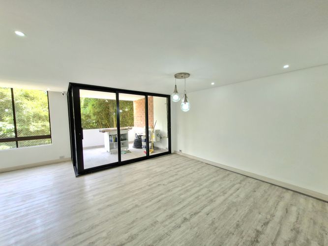 Apartamento de 3 alcobas en venta en Vizcaya, Medellín, 170 m² · foto 15 de 21