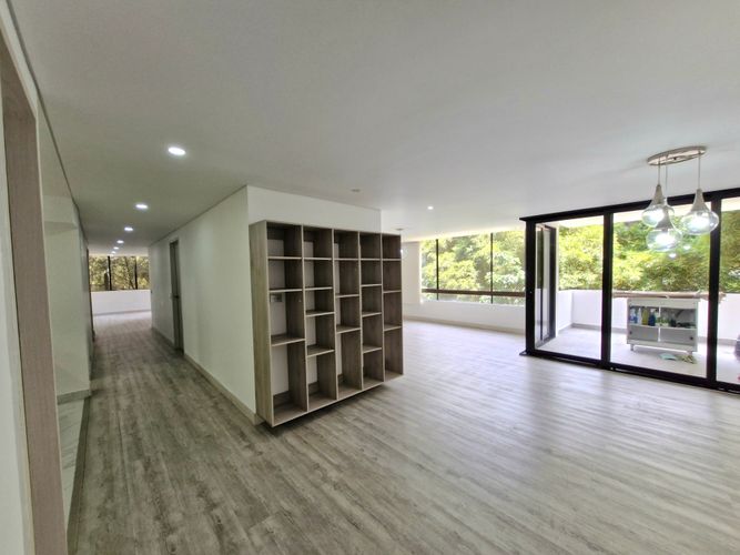 Apartamento de 3 alcobas en venta en Vizcaya, Medellín, 170 m² · foto 17 de 21