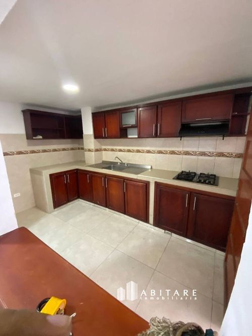 Casa de 4 alcobas en arriendo en Santa Lucia, Cartagena, 403 m² · foto 10 de 10