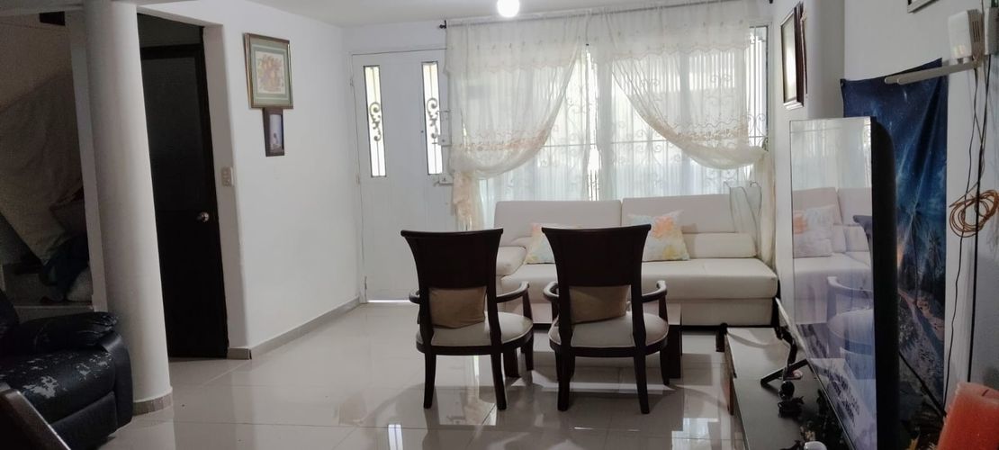 Casa de 3 alcobas en venta en Ub El Campestre, Palmira, 400 m² · foto 4 de 19