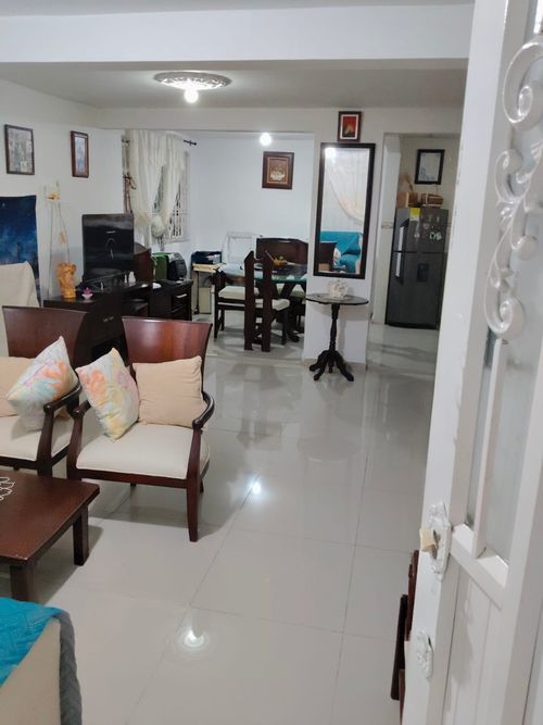 Casa de 3 alcobas en venta en Ub El Campestre, Palmira, 400 m² · foto 3 de 19