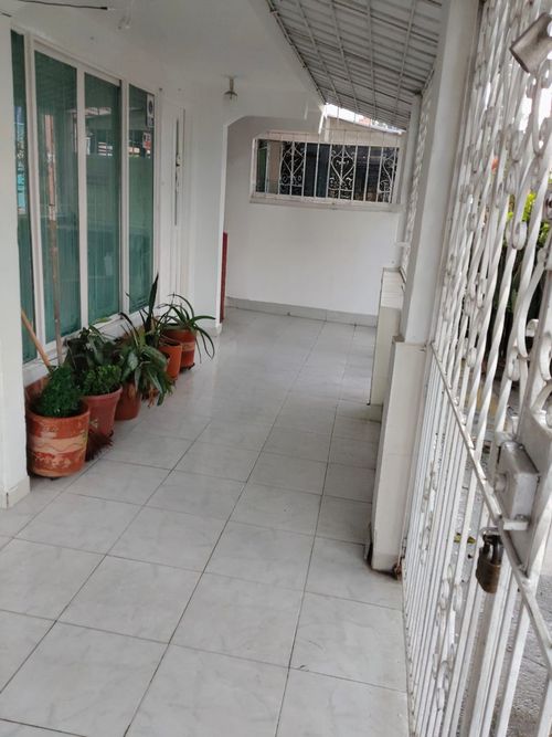 Casa de 3 alcobas en venta en Ub El Campestre, Palmira, 400 m² · foto 2 de 19