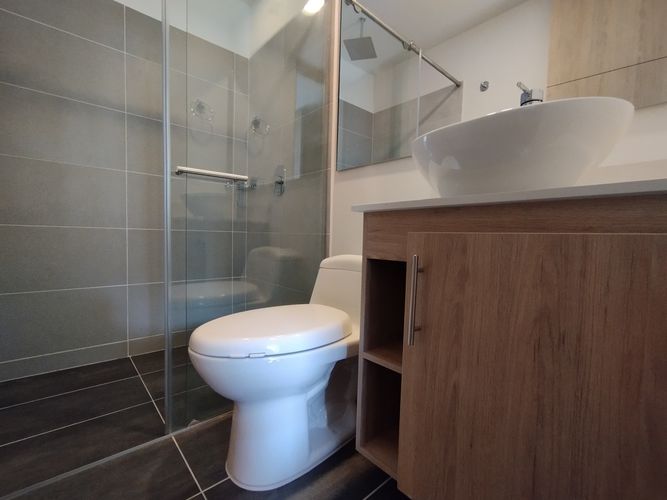 Apartamento de 2 alcobas en arriendo en Camino Verde, Envigado, 66 m² · foto 15 de 20