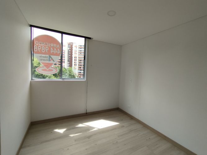 Apartamento de 2 alcobas en arriendo en Camino Verde, Envigado, 66 m² · foto 19 de 20