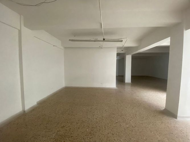 Local en arriendo en Sector Plaza De Bolivar, Pereira, 300 m² · foto 3 de 9
