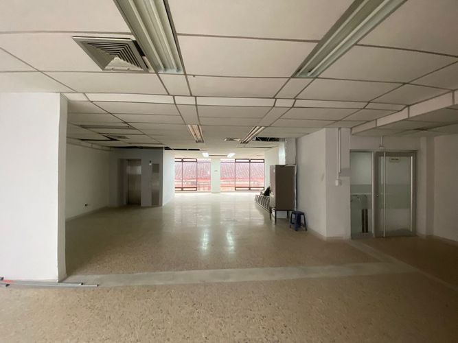 Local en arriendo en Sector Plaza De Bolivar, Pereira, 250 m² · foto 5 de 10