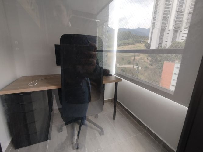 Apartamento de 2 alcobas en arriendo en Loma Del Escobero, Envigado, 83 m² · foto 7 de 12