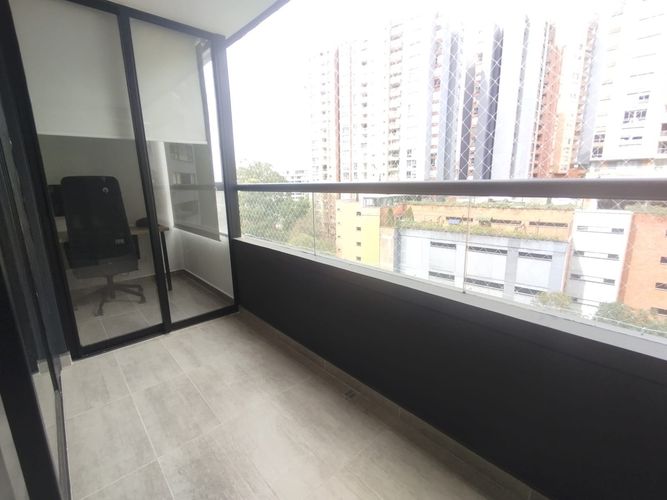 Apartamento de 2 alcobas en arriendo en Loma Del Escobero, Envigado, 83 m² · foto 8 de 12