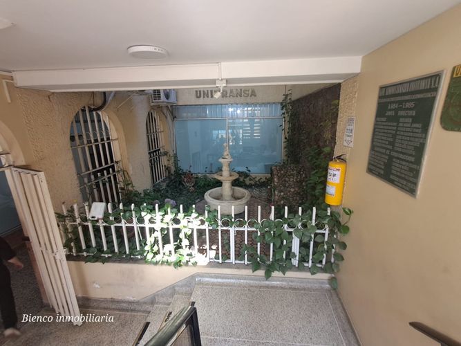 Edificio en arriendo en Garcia Rovira, Bucaramanga, 1300 m² · foto 2 de 16