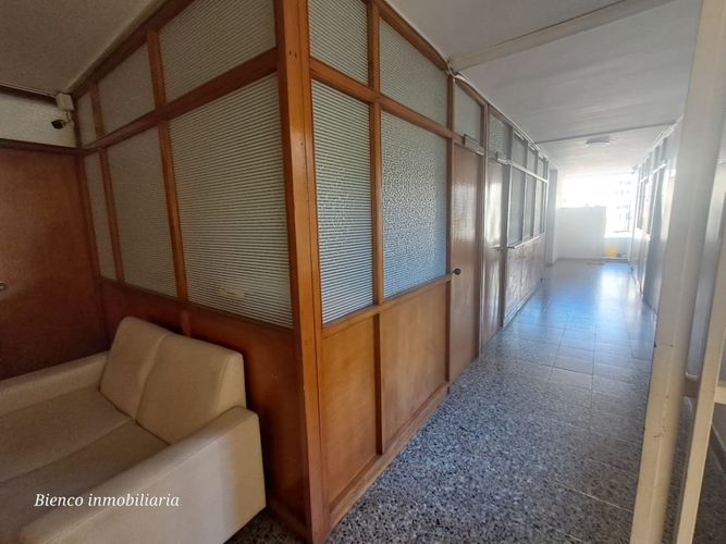 Edificio en arriendo en Garcia Rovira, Bucaramanga, 1300 m² · foto 9 de 16