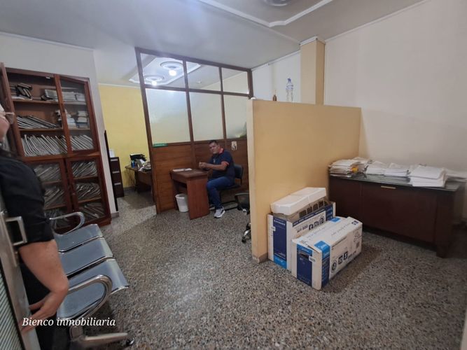 Edificio en arriendo en Garcia Rovira, Bucaramanga, 1300 m² · foto 16 de 16