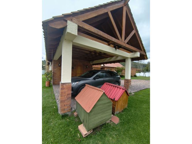 Casa de 4 alcobas en venta en San Jose De Bavaria, Bogotá, 350 m² · foto 10 de 24