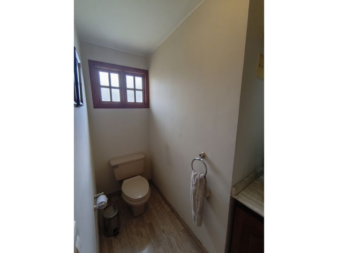 Casa de 4 alcobas en venta en San Jose De Bavaria, Bogotá, 350 m² · foto 15 de 24