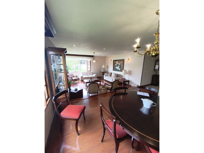 Casa de 4 alcobas en venta en San Jose De Bavaria, Bogotá, 350 m² · foto 24 de 24