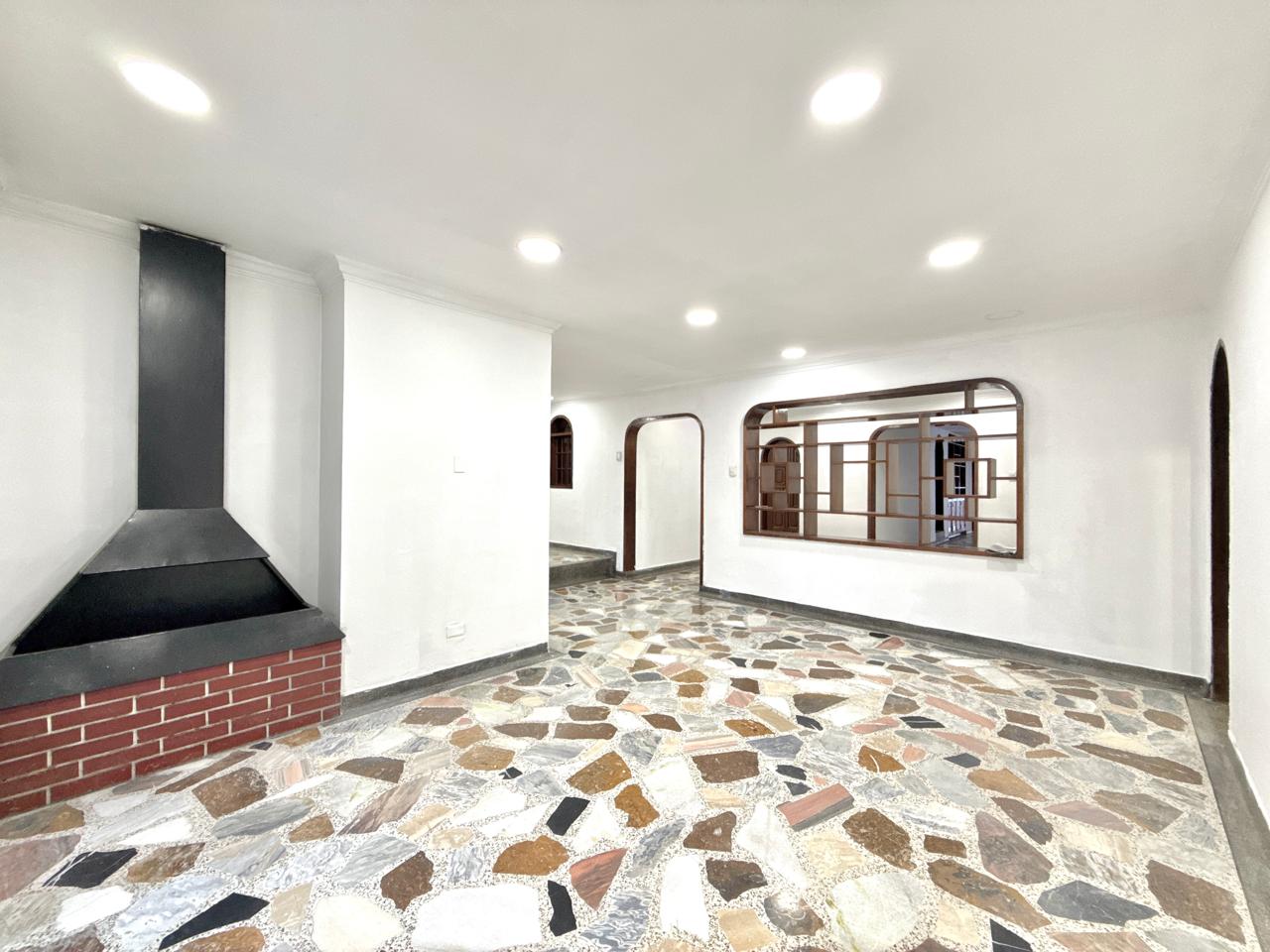 Casa en arriendo en Los Alamos, Pereira · foto 2 de 20
