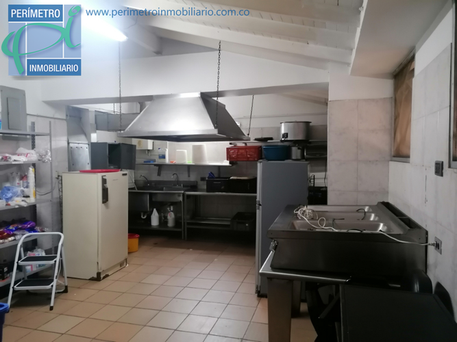 Local en venta en La Frontera, Medellín, 57 m² · foto 4 de 6