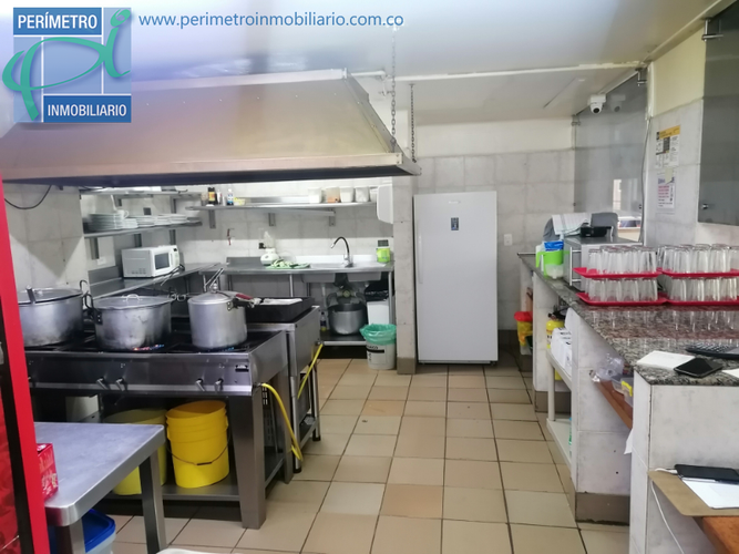 Local en venta en La Frontera, Medellín, 57 m² · foto 5 de 6