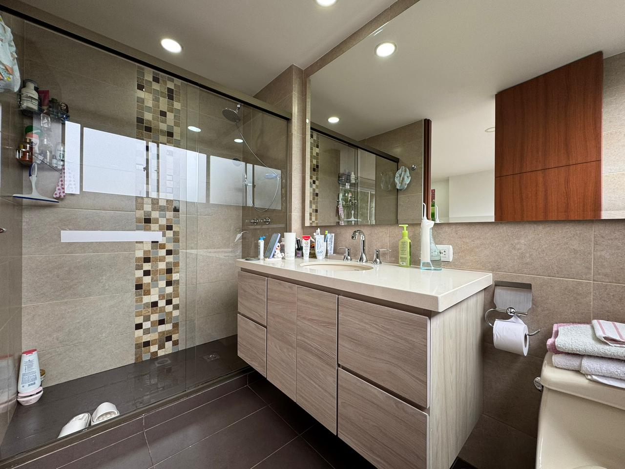 Apartamento en venta en El Poblado, Medellín · foto 5 de 11