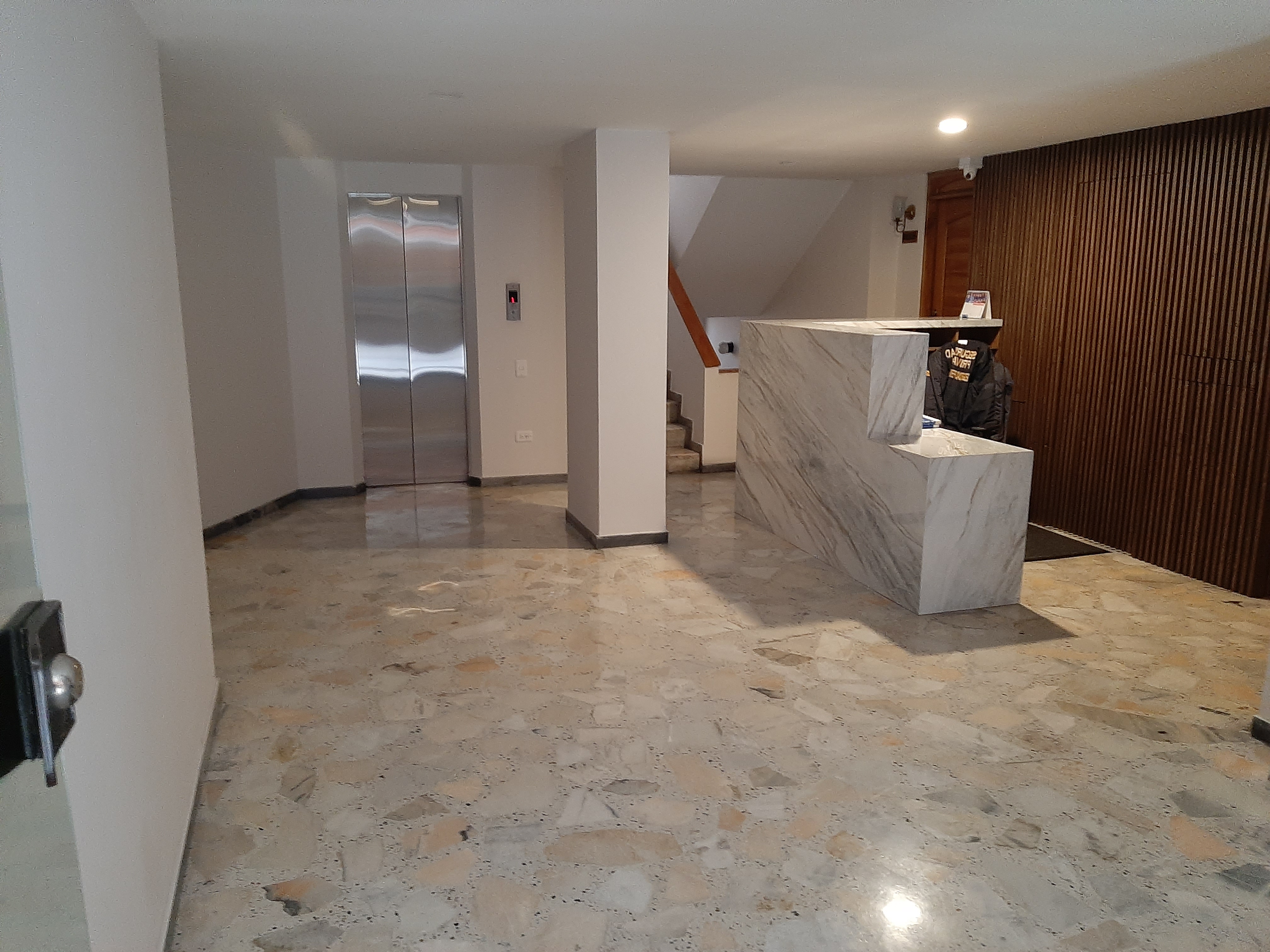 Apartamento en venta en El Chico, Bogotá · foto 4 de 21