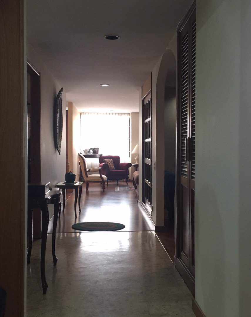 Apartamento en venta en El Chico, Bogotá · foto 5 de 21