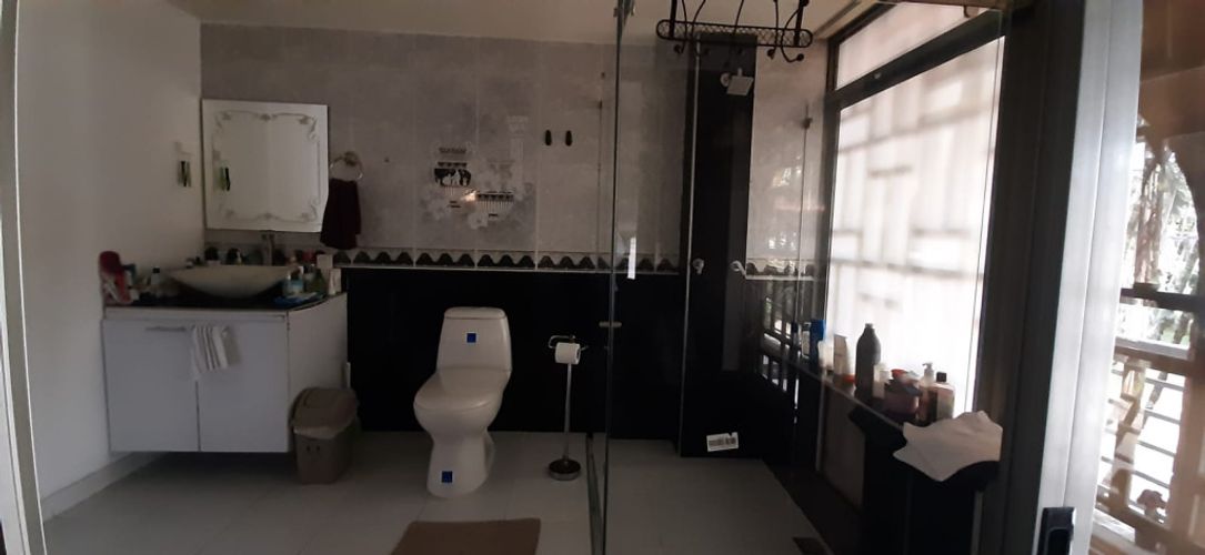 Casa de 4 alcobas en venta en San Joaquin, Cali, 340 m² · foto 11 de 24