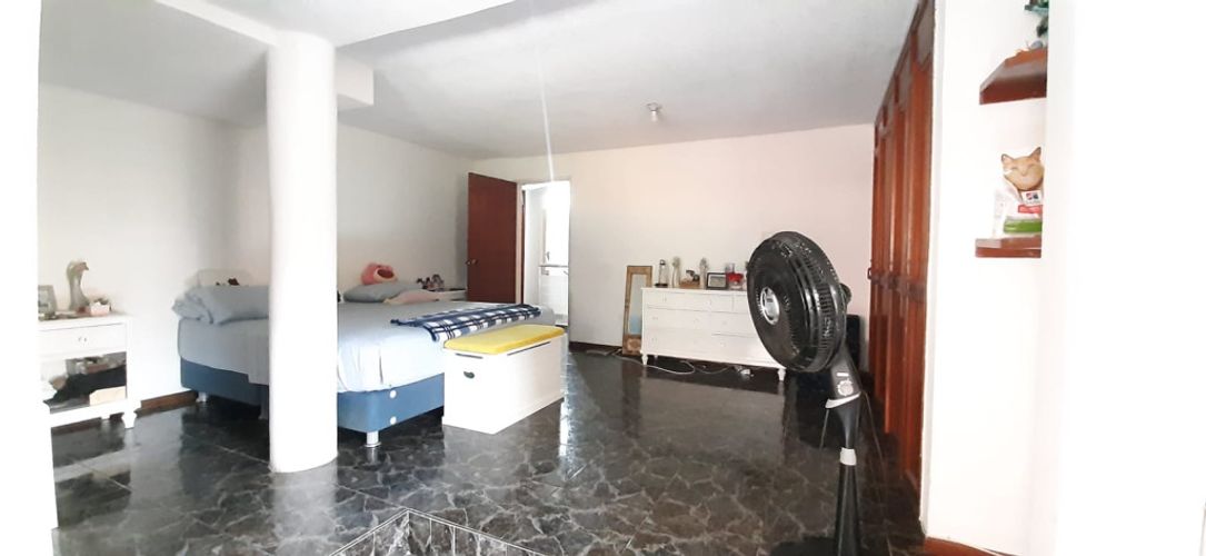 Casa de 4 alcobas en venta en San Joaquin, Cali, 340 m² · foto 16 de 24
