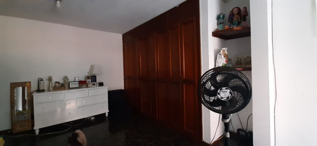 Casa de 4 alcobas en venta en San Joaquin, Cali, 340 m² · foto 17 de 24