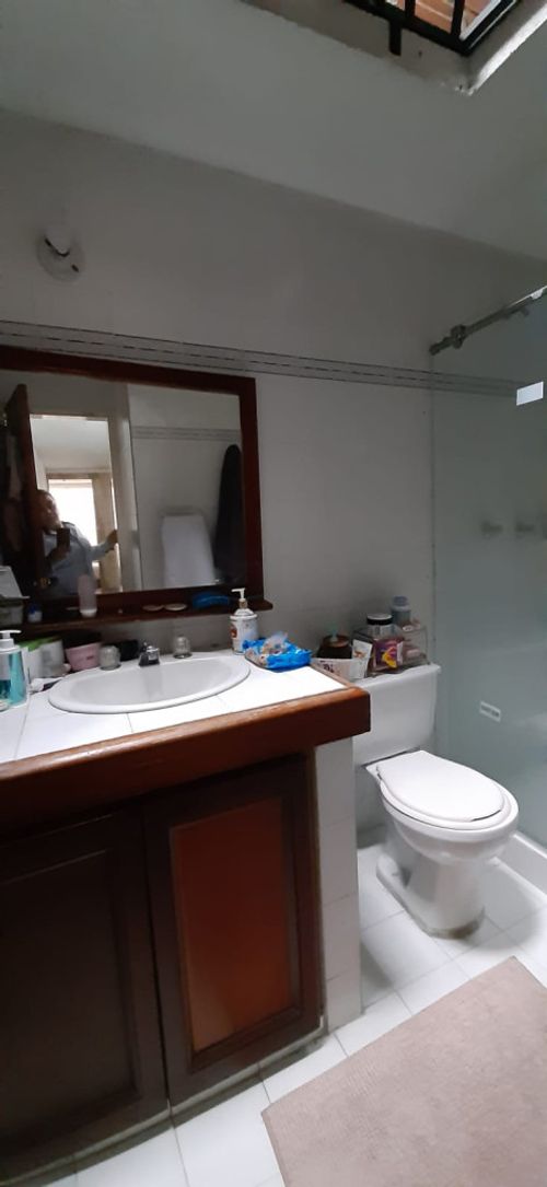 Casa de 4 alcobas en venta en San Joaquin, Cali, 340 m² · foto 22 de 24