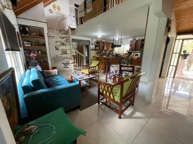 Casa de 4 alcobas en venta en Santa Ines, Yumbo, 1600 m² · foto 2 de 24