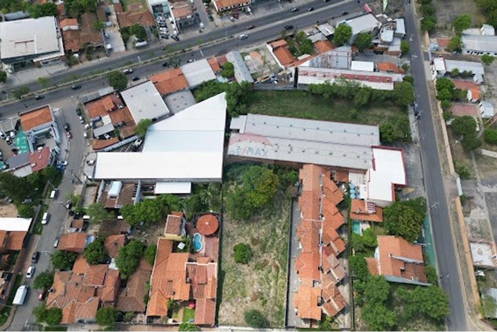 Importante Terreno en Bo. San Jorge — foto 2