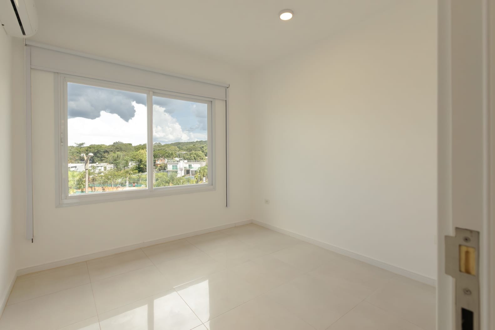 VENDO HERMOSA CASA EN AQUA VILLAGE — foto 2