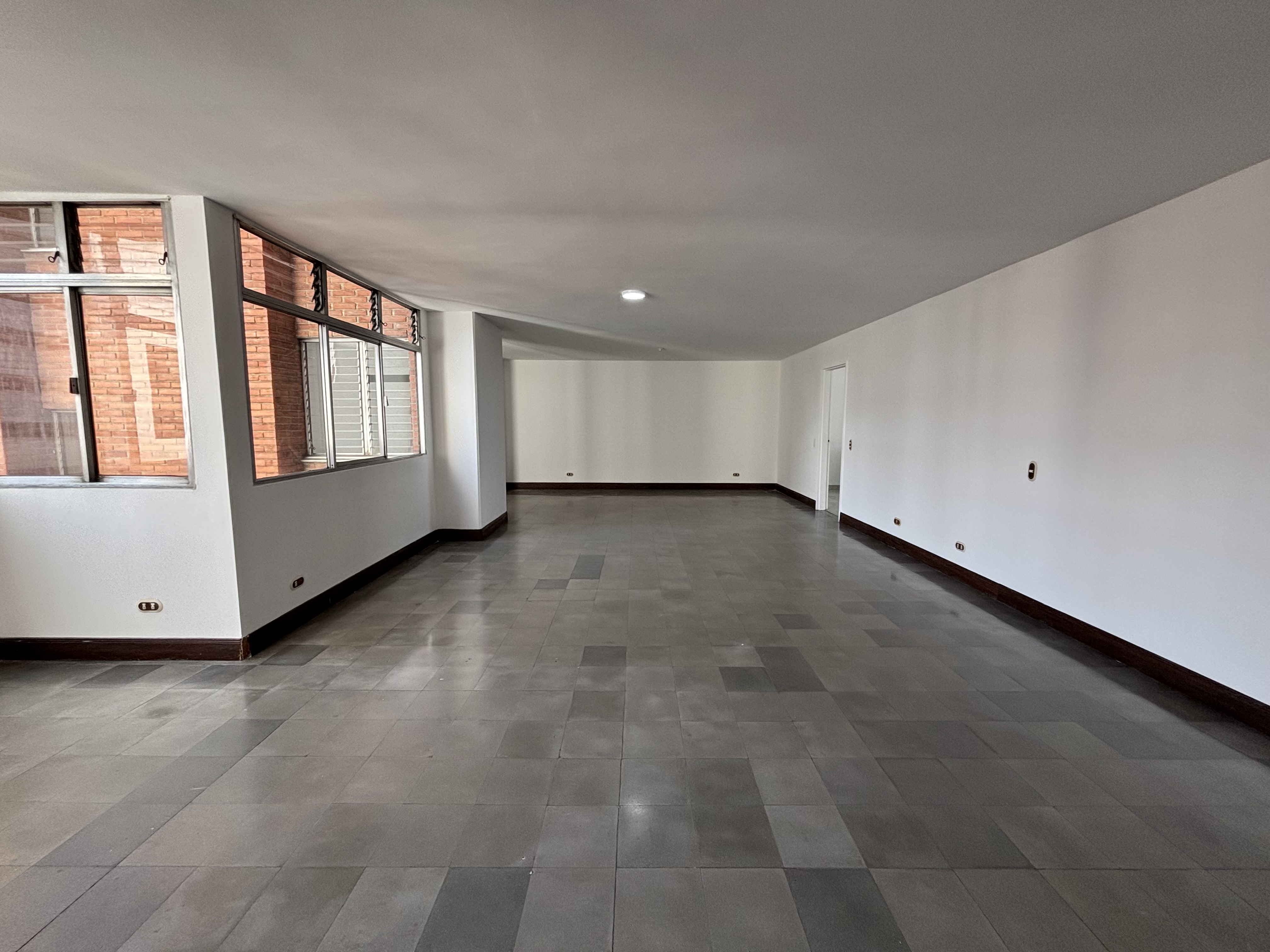 Apartamento en venta en Villa Nueva, Medellín · foto 2 de 9