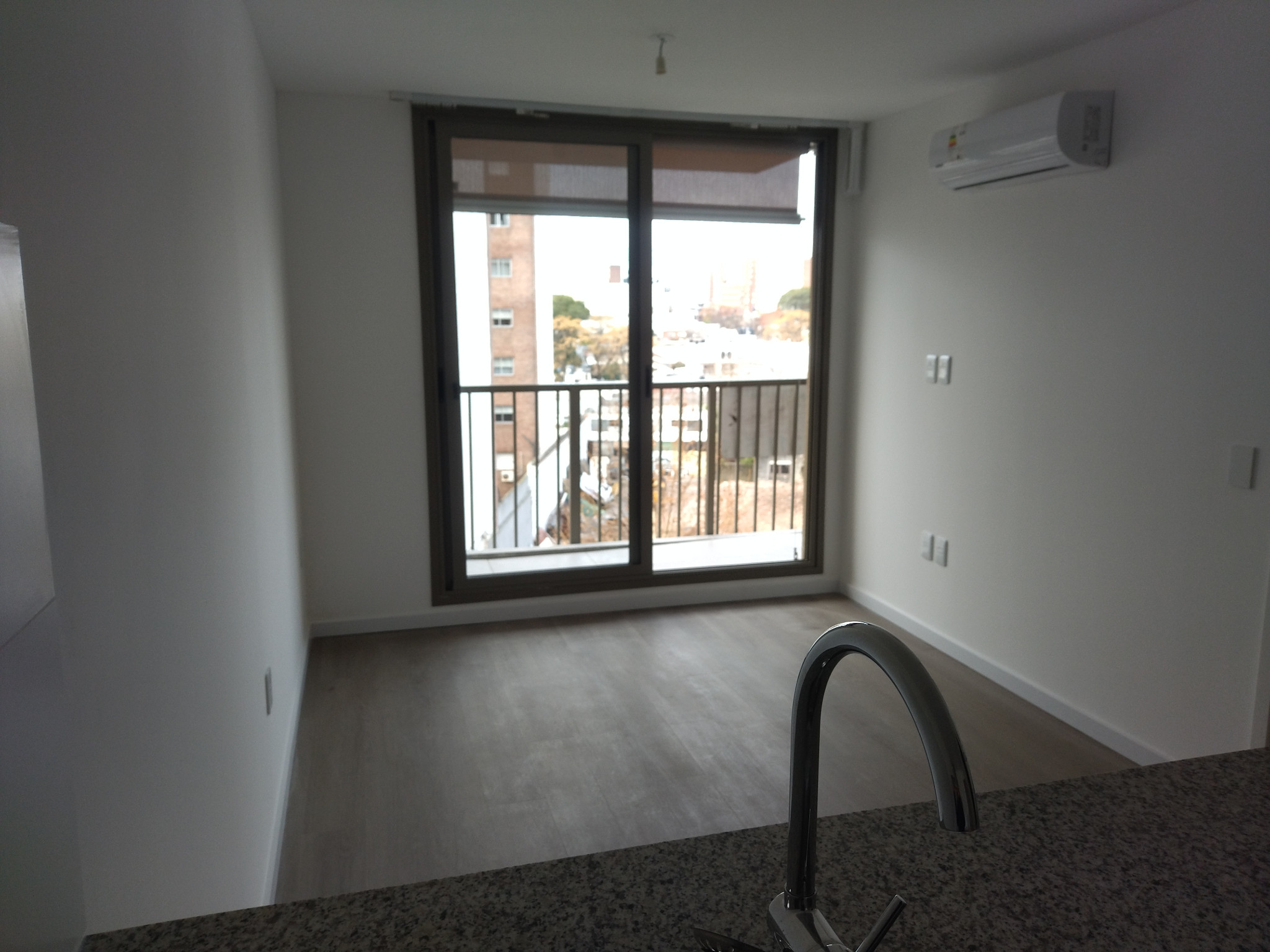 Inversión Estratégica en Parque Batlle: Apartamento Promovido con Renta y muy buena Rentabilidad. - Mehr