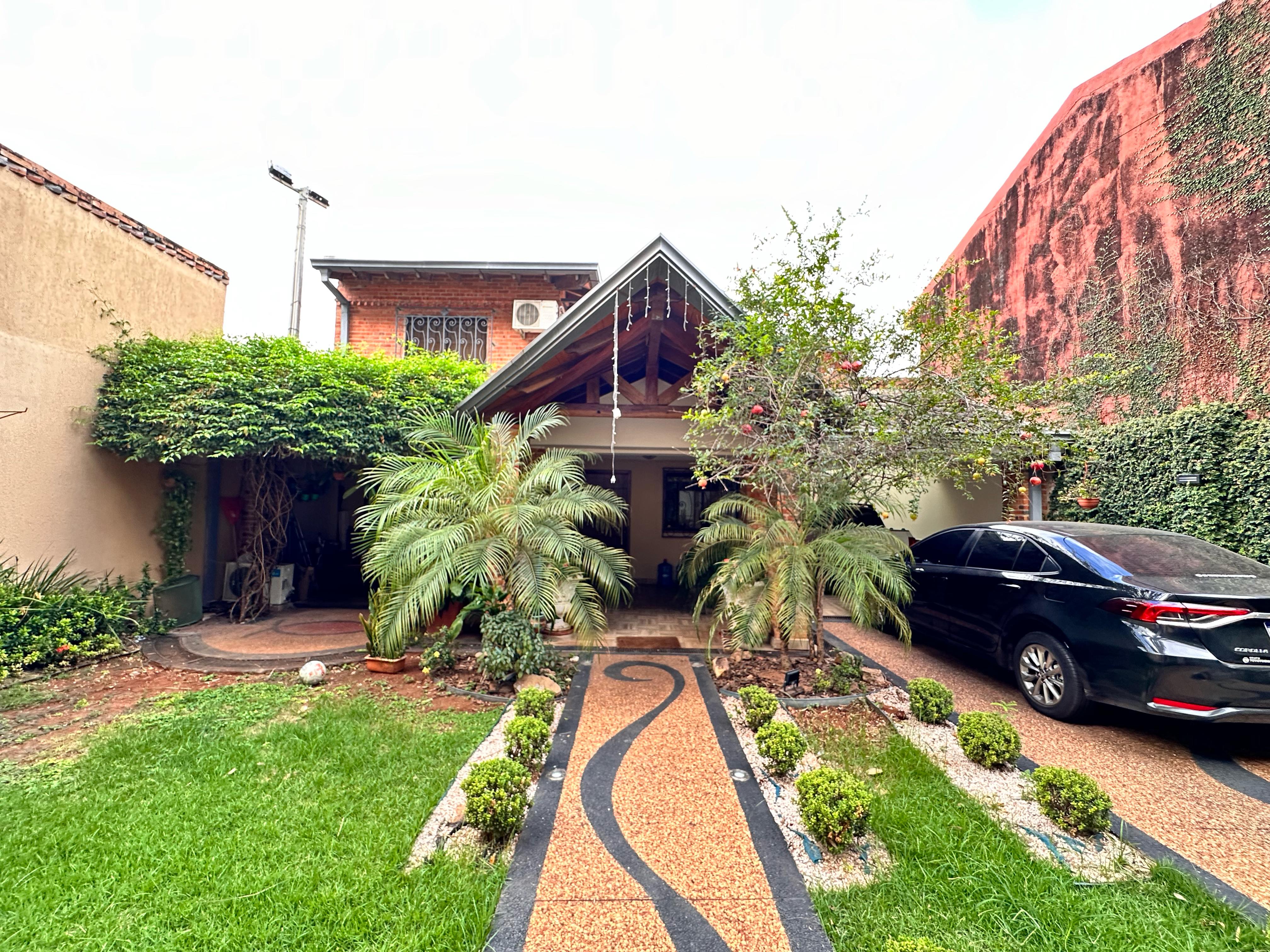 ALQUILO FINA RESIDENCIA EN SAJONIA — foto 2