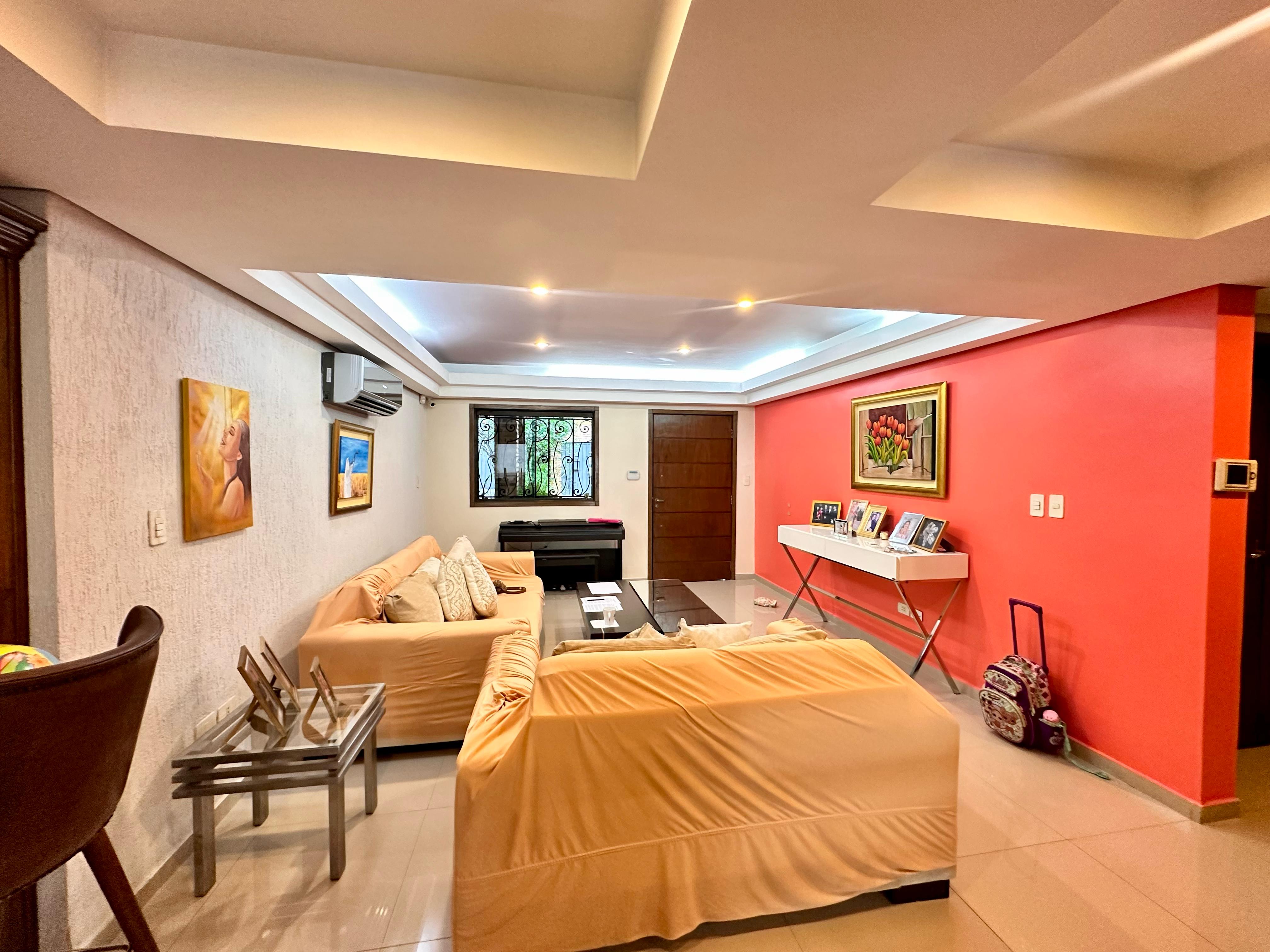 ALQUILO FINA RESIDENCIA EN SAJONIA — foto 3