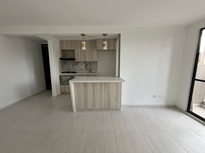 Apartamento de 2 alcobas en arriendo en El Porvenir, Rionegro, 63 m² · foto 4 de 12