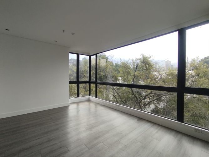 Apartamento de 3 alcobas en arriendo en El Poblado, Medellín, 220 m² · foto 6 de 20