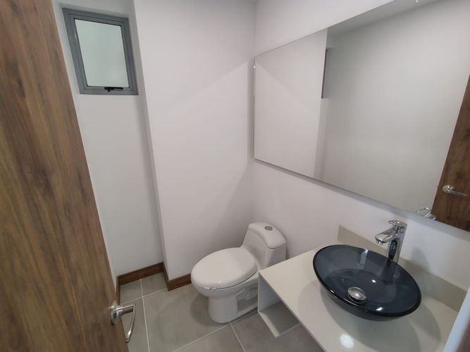 Apartamento de 3 alcobas en arriendo en El Poblado, Medellín, 116 m² · foto 4 de 24