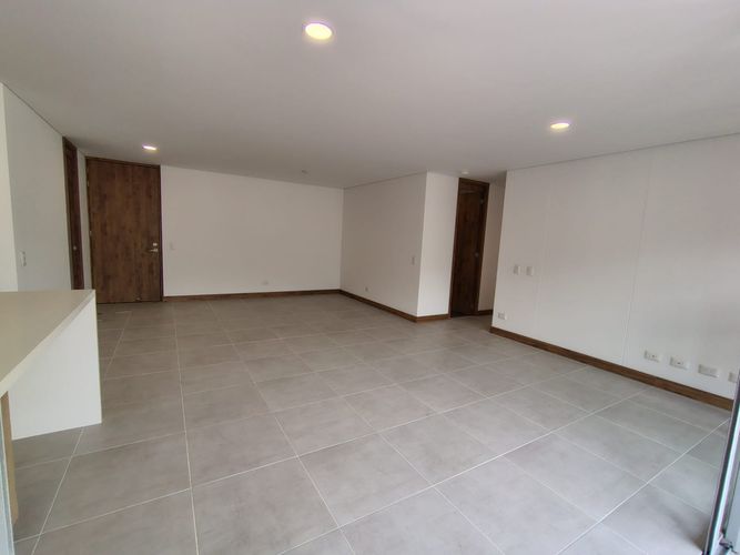 Apartamento de 3 alcobas en arriendo en El Poblado, Medellín, 116 m² · foto 18 de 24