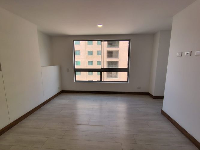 Apartamento de 3 alcobas en arriendo en El Poblado, Medellín, 116 m² · foto 22 de 24