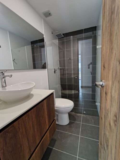 Apartamento de 3 alcobas en arriendo en El Poblado, Medellín, 116 m² · foto 17 de 24