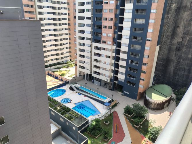 Apartamento de 3 alcobas en arriendo en El Poblado, Medellín, 116 m² · foto 21 de 24