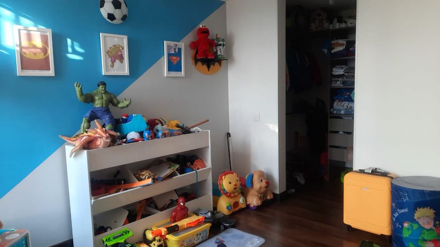 Apartamento de 3 alcobas en venta en Barrio Los Cerezos, Madrid, 92 m² · foto 11 de 24