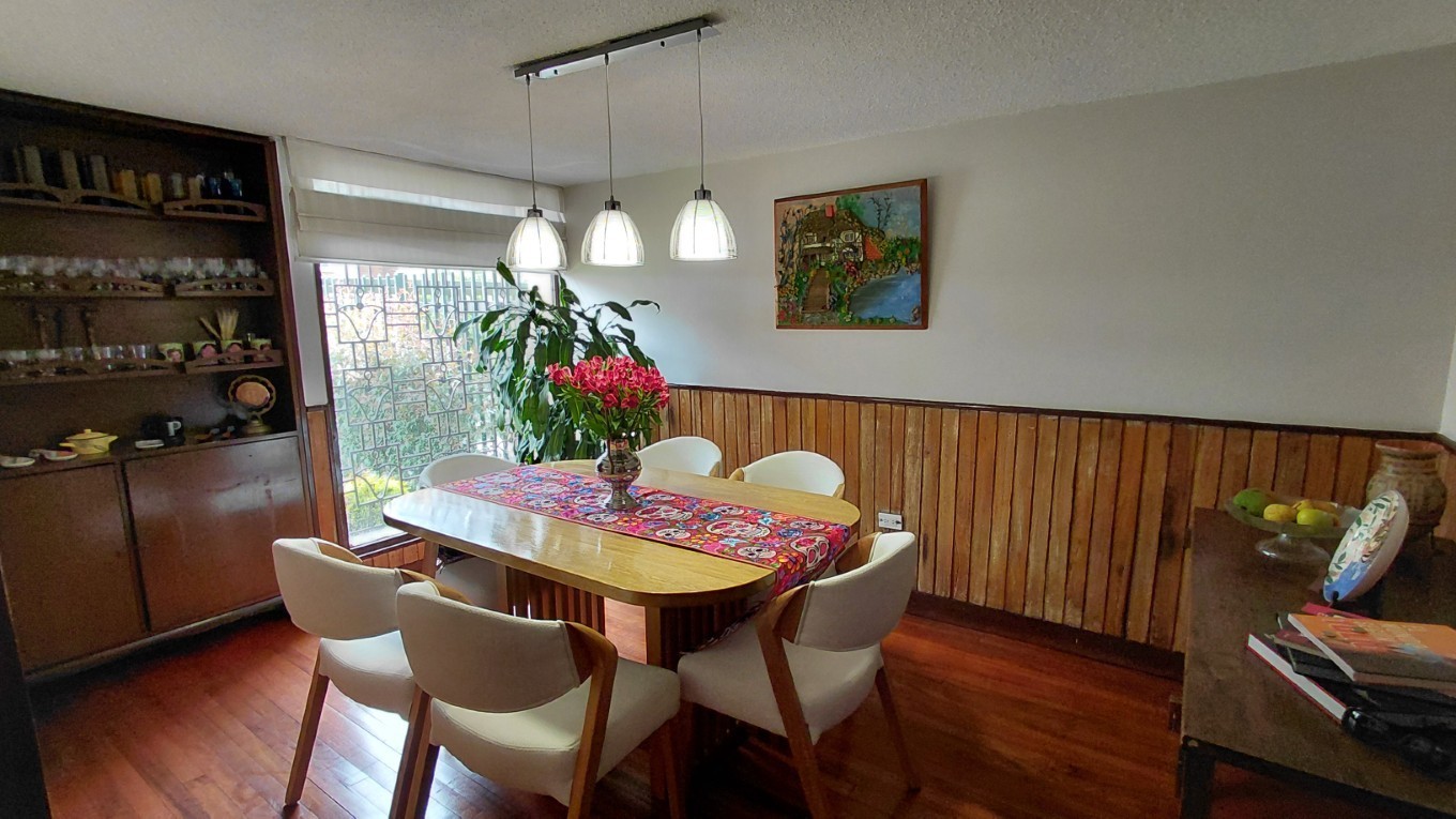 Casa en venta en San Nicolas, Bogotá · foto 8 de 24