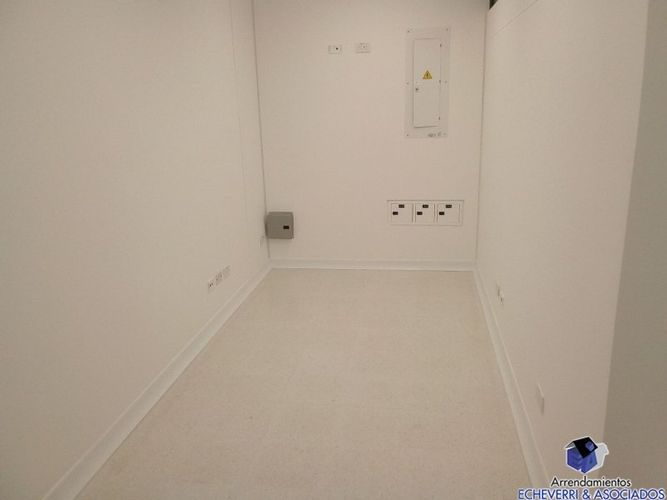 Oficina en arriendo en Mayorca, Sabaneta, 33 m² · foto 5 de 5
