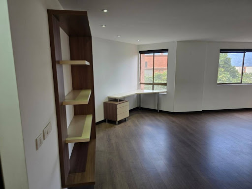 Apartamento en arriendo en Castropol, Medellín · foto 16 de 20