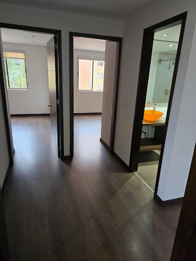 Apartamento en arriendo en Castropol, Medellín · foto 20 de 20