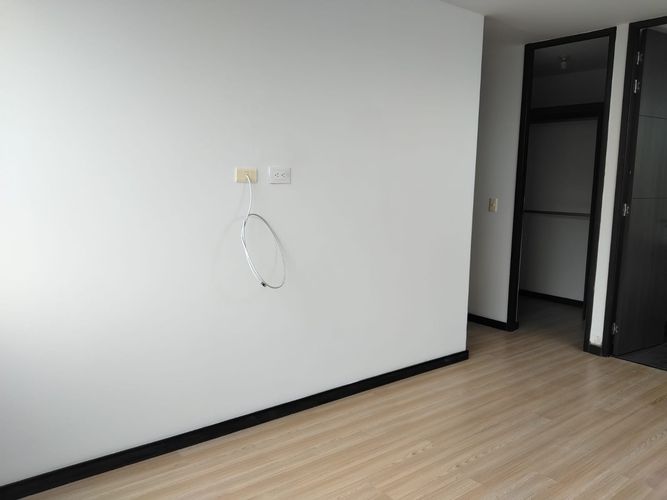 Apartamento de 3 alcobas en venta en El Poblado, Medellín, 80 m² · foto 16 de 19