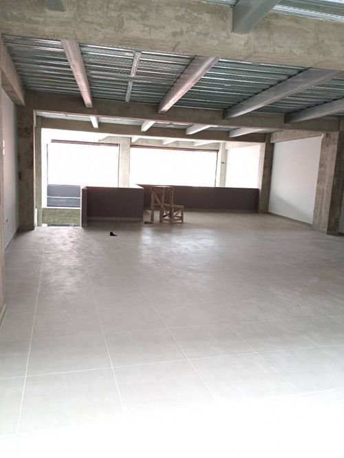Bodega en arriendo en Lorenzo De Aldana, Pasto, 720 m² · foto 4 de 13
