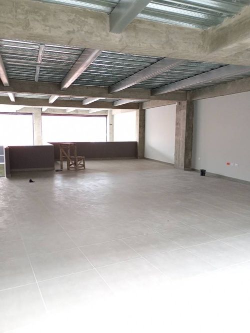Bodega en arriendo en Lorenzo De Aldana, Pasto, 720 m² · foto 5 de 13